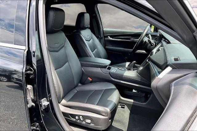 2022 Cadillac XT5 Premium Luxury