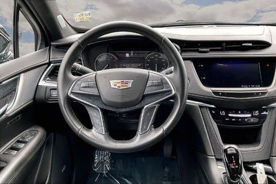 2022 Cadillac XT5 Premium Luxury