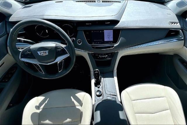2023 Cadillac XT5 Premium Luxury
