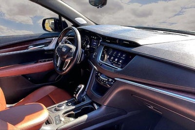2023 Cadillac XT5 AWD Sport