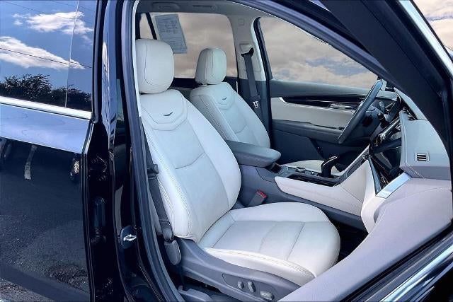 2023 Cadillac XT6 AWD Premium Luxury
