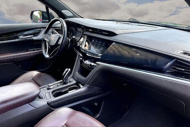 2021 Cadillac XT6 Premium Luxury