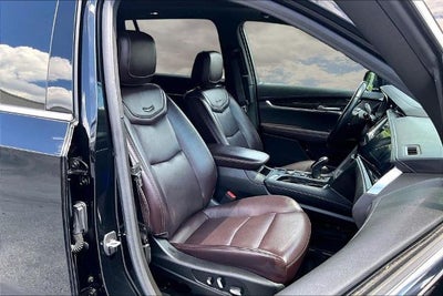 2021 Cadillac XT6 Premium Luxury