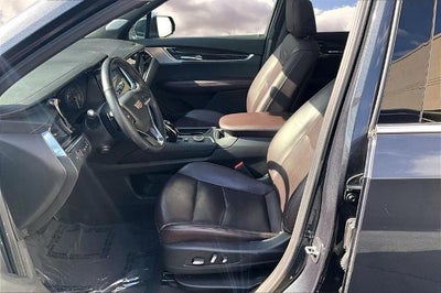 2022 Cadillac XT6 Premium Luxury