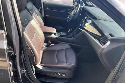2022 Cadillac XT6 Premium Luxury