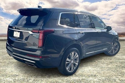 2022 Cadillac XT6 Premium Luxury