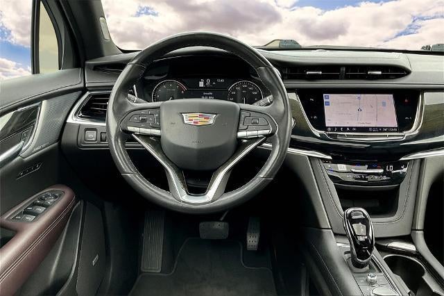 2023 Cadillac XT6 Premium Luxury