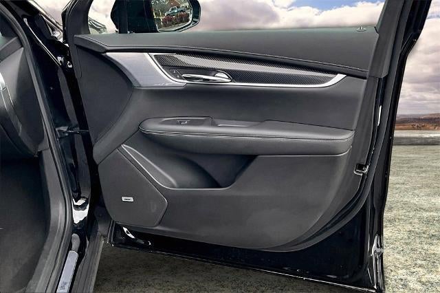 2023 Cadillac XT6 Sport