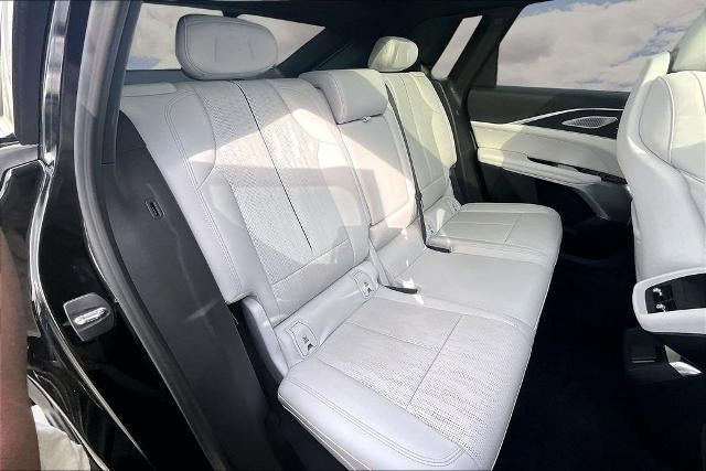 2023 Cadillac LYRIQ Luxury