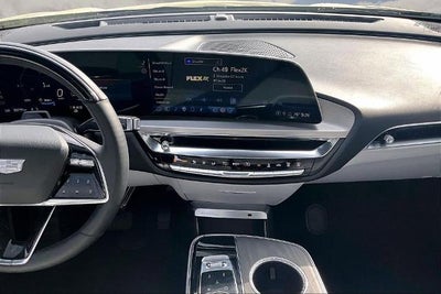 2023 Cadillac LYRIQ Luxury