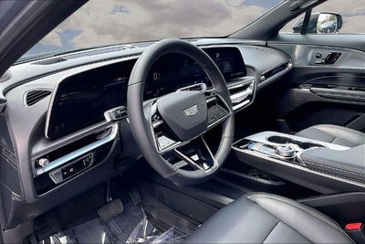 2024 Cadillac LYRIQ Tech