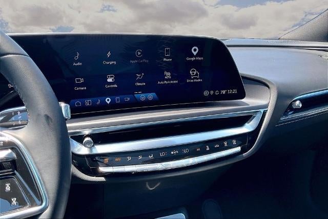 2024 Cadillac LYRIQ Tech