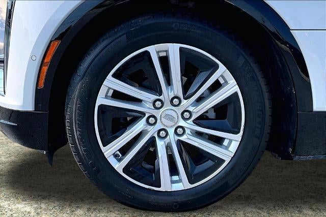 2024 Cadillac LYRIQ Tech