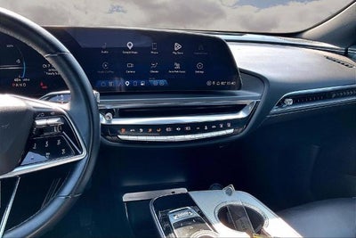 2024 Cadillac LYRIQ Tech