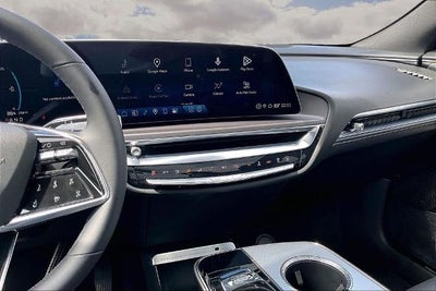 2024 Cadillac LYRIQ Tech