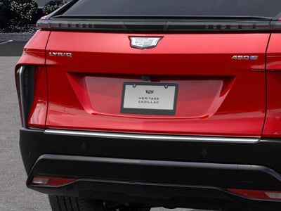 2025 Cadillac LYRIQ Luxury 1