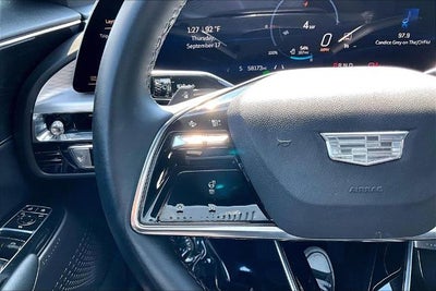 2024 Cadillac LYRIQ Luxury 1
