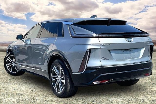 2024 Cadillac LYRIQ Luxury 1