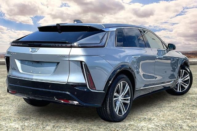 2024 Cadillac LYRIQ Luxury 1