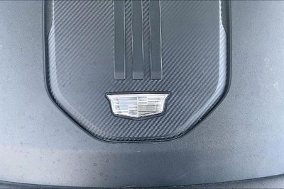 2024 Cadillac LYRIQ Luxury 2