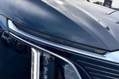 2024 Cadillac LYRIQ Luxury 2