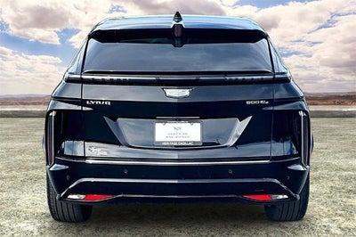 2024 Cadillac LYRIQ Luxury 2