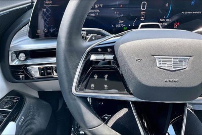 2024 Cadillac LYRIQ Luxury 2