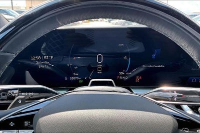 2024 Cadillac LYRIQ Luxury 2