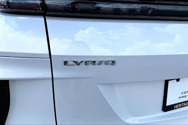 2024 Cadillac LYRIQ Luxury 2