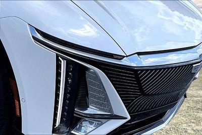 2024 Cadillac LYRIQ Luxury 2