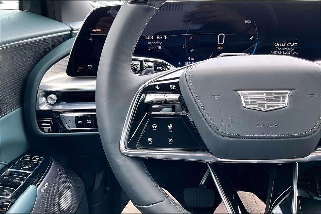 2024 Cadillac LYRIQ Luxury 3