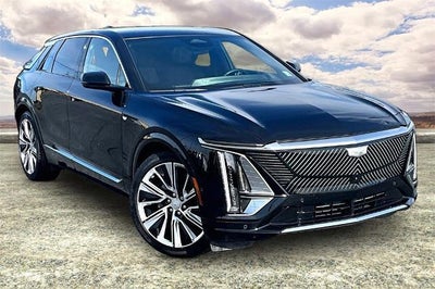 2024 Cadillac LYRIQ Luxury 3