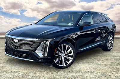 2024 Cadillac LYRIQ Luxury 3