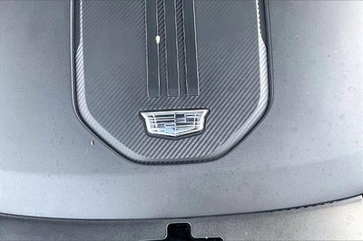 2024 Cadillac LYRIQ Luxury 3