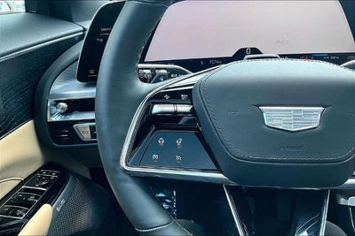 2024 Cadillac LYRIQ Luxury 3