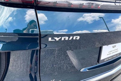 2024 Cadillac LYRIQ Luxury 3