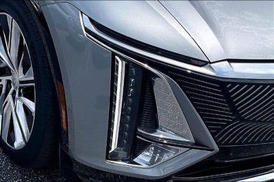 2024 Cadillac LYRIQ Luxury 3