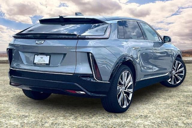2024 Cadillac LYRIQ Luxury 3