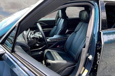 2026 Cadillac LYRIQ Signature Luxury