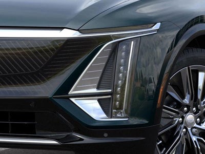 2025 Cadillac LYRIQ Luxury 3