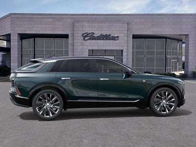 2025 Cadillac LYRIQ Luxury 3