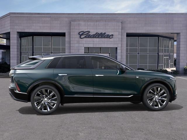 2025 Cadillac LYRIQ Luxury 3