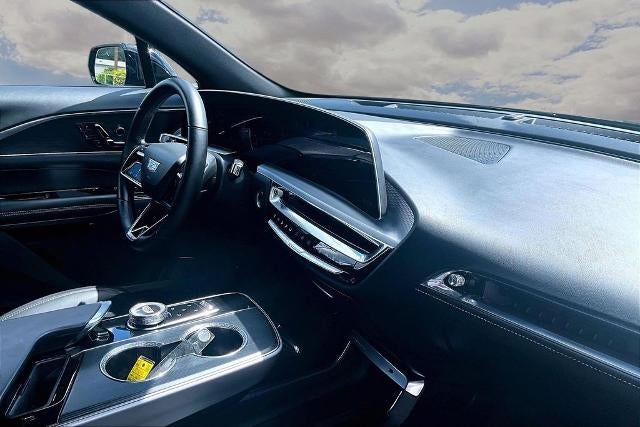 2024 Cadillac LYRIQ Sport 1