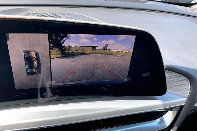 2025 Cadillac LYRIQ Luxury 3