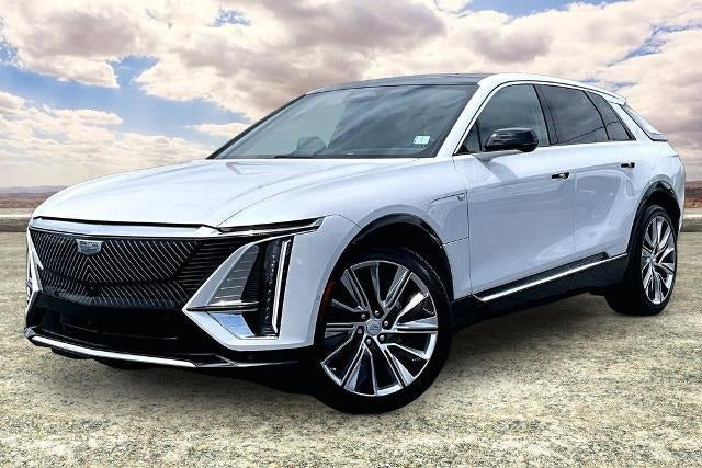 2025 Cadillac LYRIQ Luxury 3