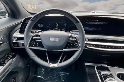 2025 Cadillac LYRIQ Luxury 3