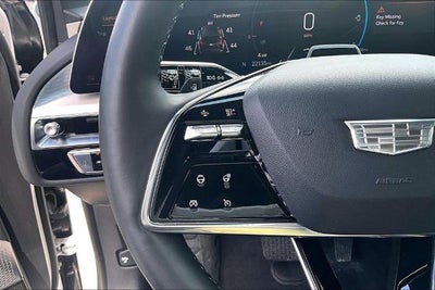 2025 Cadillac LYRIQ Luxury 3