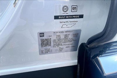 2025 Cadillac LYRIQ Luxury 3