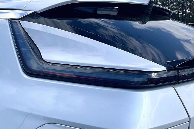 2025 Cadillac LYRIQ Luxury 3