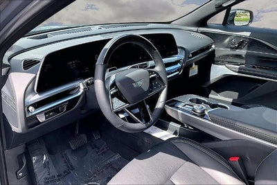 2025 Cadillac LYRIQ Luxury 3